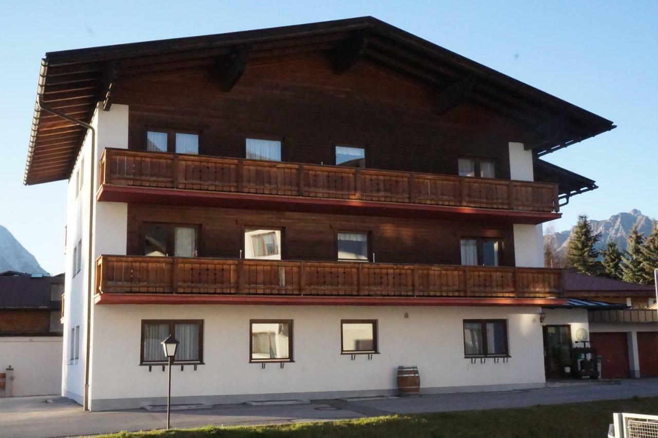 Appartmenthaus Am Moosweg Seefeld in Tirol Kültér fotó